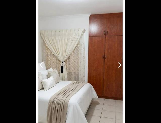 3 BEDROOM TOWNHOUSE FOR SALE IN RYNSOORD